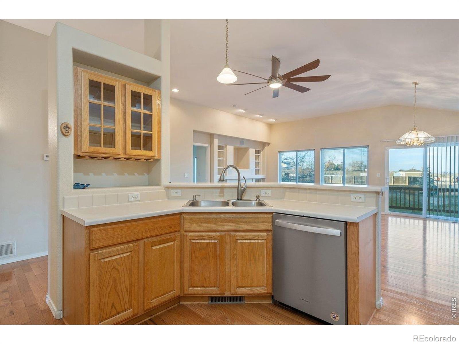 MLS Image #12 for 208  egyptian court,fort collins, Colorado