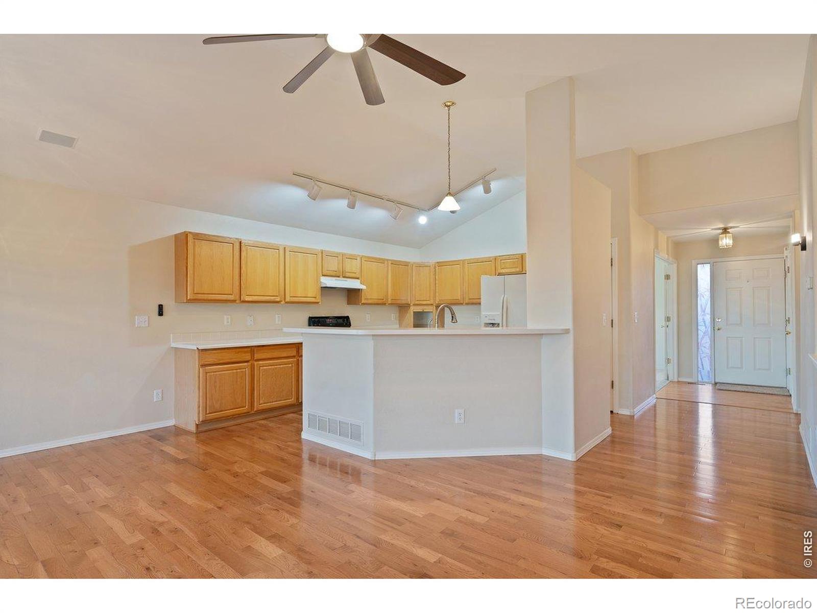 MLS Image #18 for 208  egyptian court,fort collins, Colorado