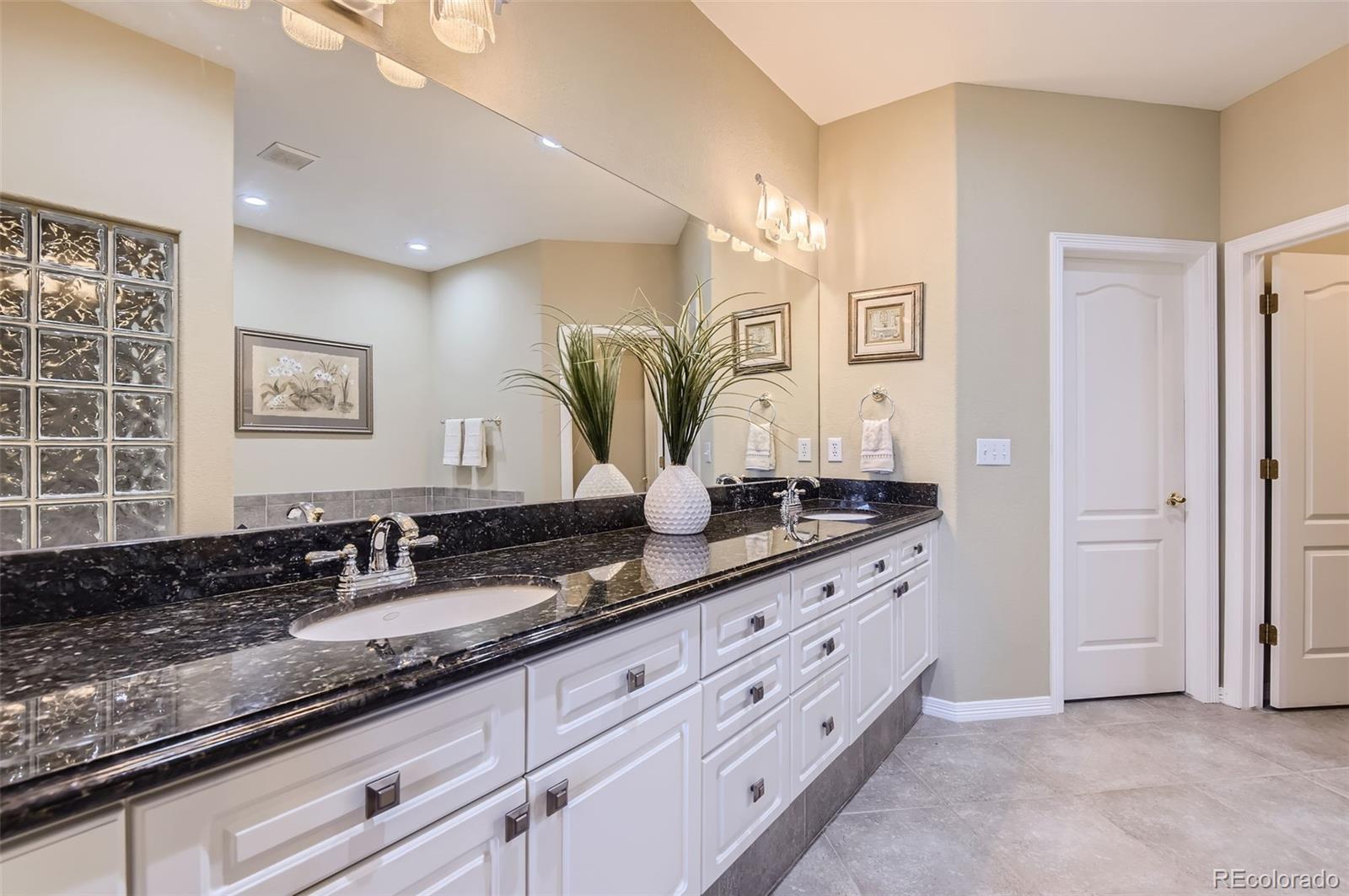 MLS Image #19 for 9853  greensview circle,lone tree, Colorado