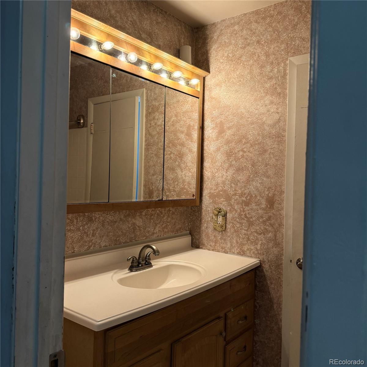 MLS Image #5 for 1955 s oakland way,aurora, Colorado