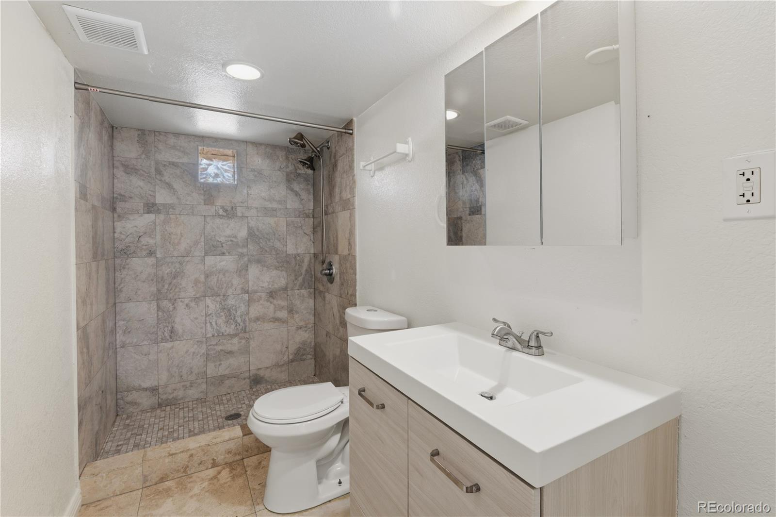 MLS Image #13 for 564 s stuart street,denver, Colorado