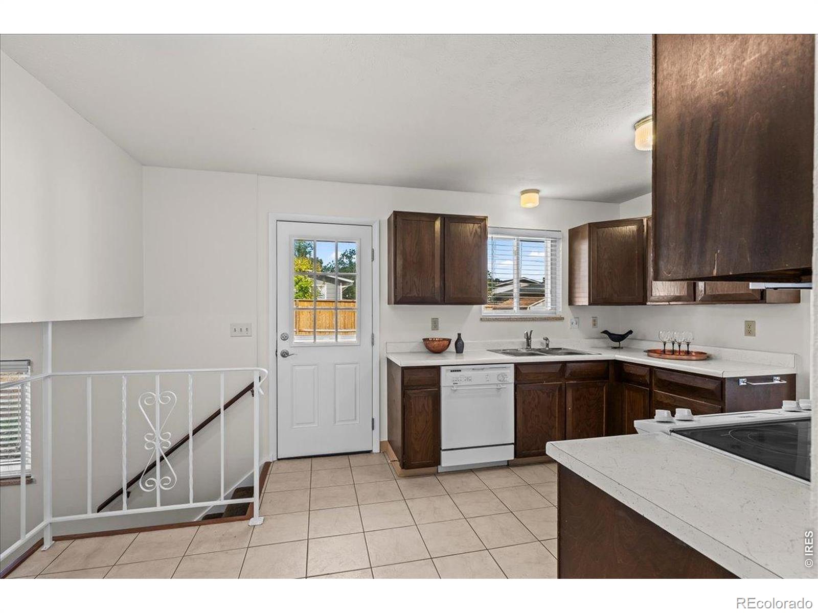 MLS Image #6 for 1312  grays peak drive,longmont, Colorado
