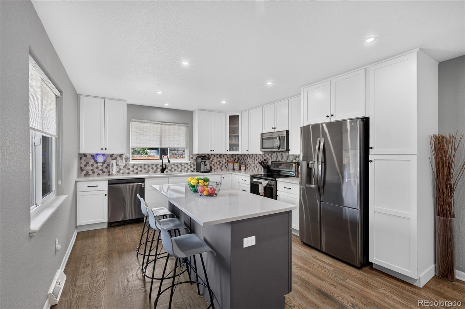 MLS Image #10 for 9005 w 65th avenue,arvada, Colorado