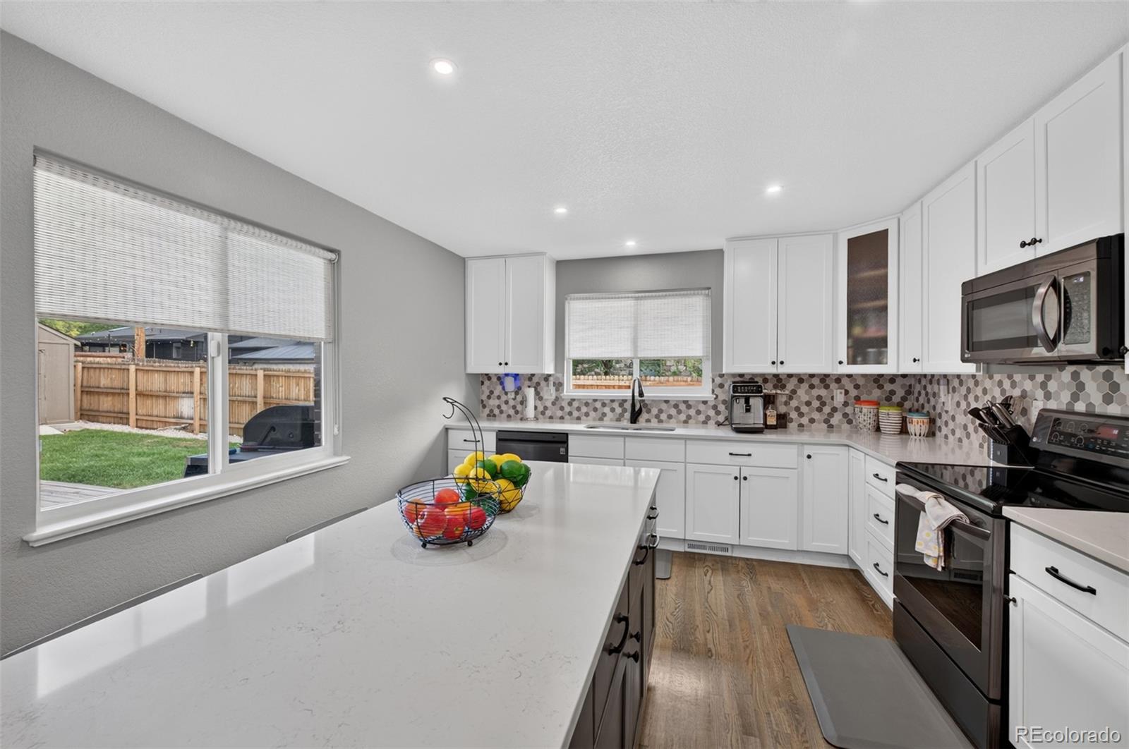 MLS Image #11 for 9005 w 65th avenue,arvada, Colorado