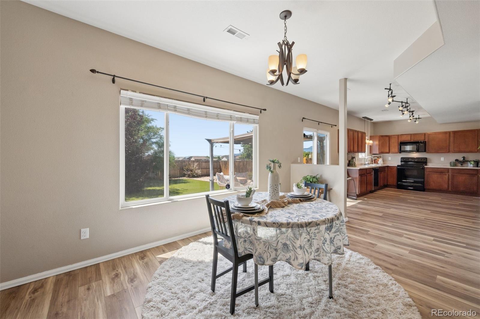 MLS Image #7 for 7589  chenoa court,colorado springs, Colorado