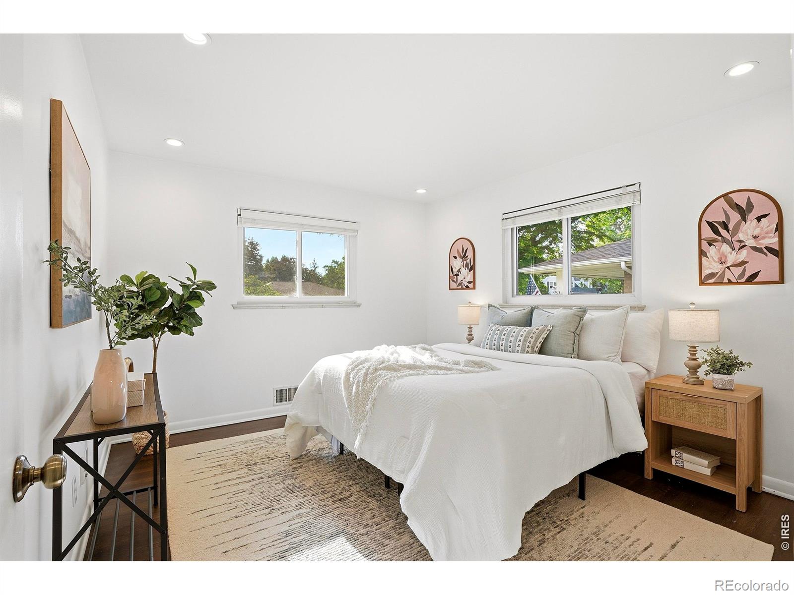MLS Image #12 for 3160 s humboldt street,englewood, Colorado