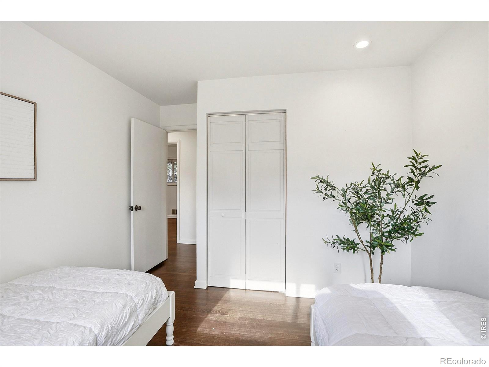 MLS Image #17 for 3160 s humboldt street,englewood, Colorado