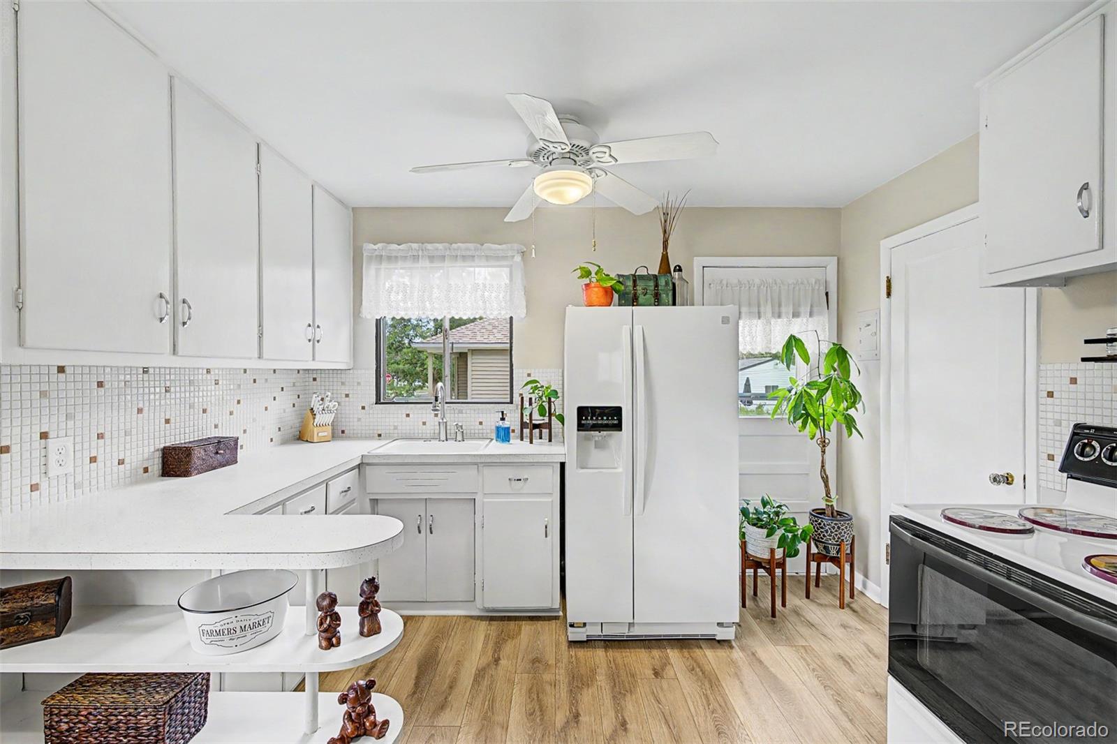 MLS Image #7 for 2616 s linley court,denver, Colorado