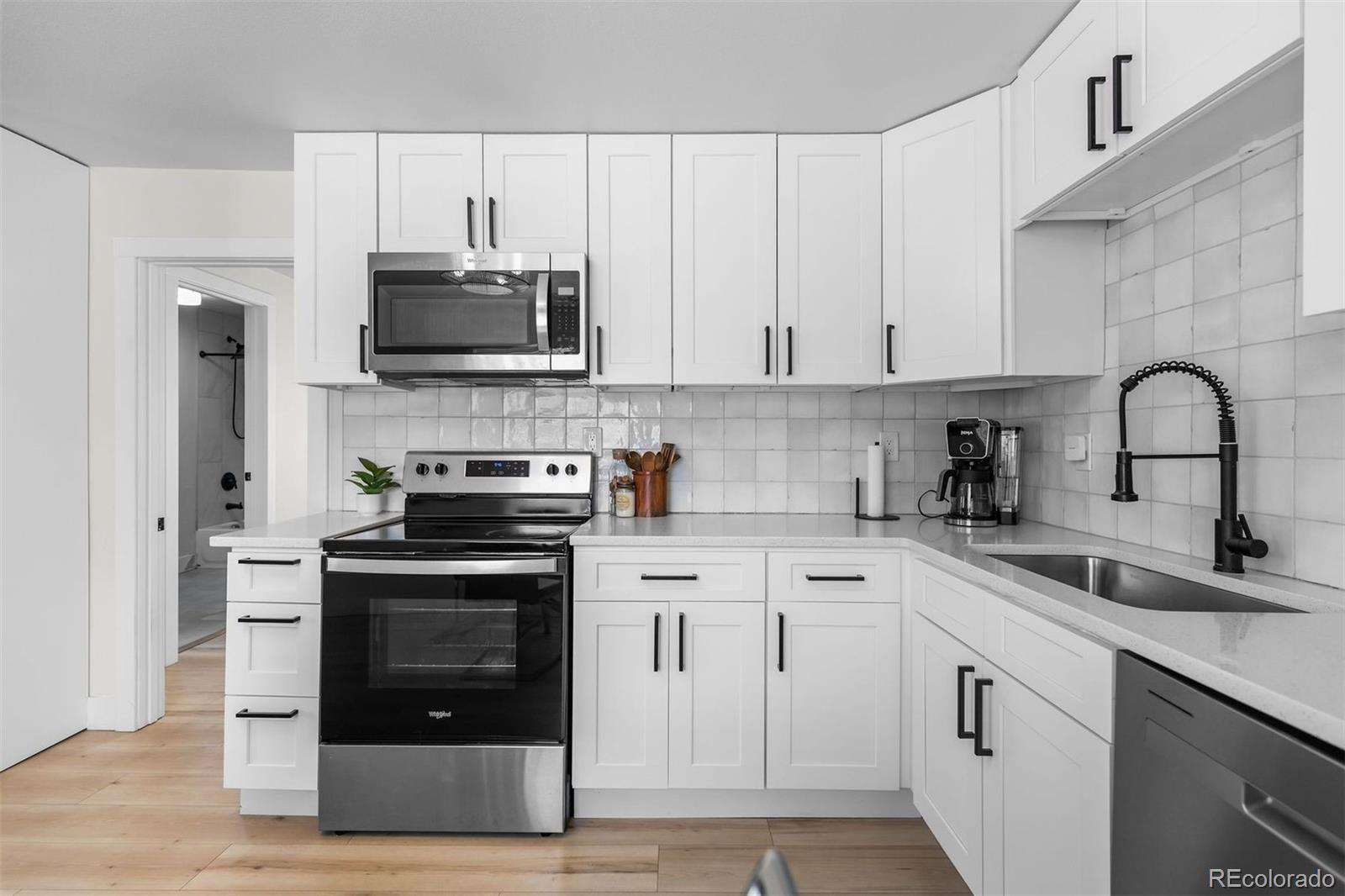 MLS Image #12 for 514 s lowell boulevard,denver, Colorado