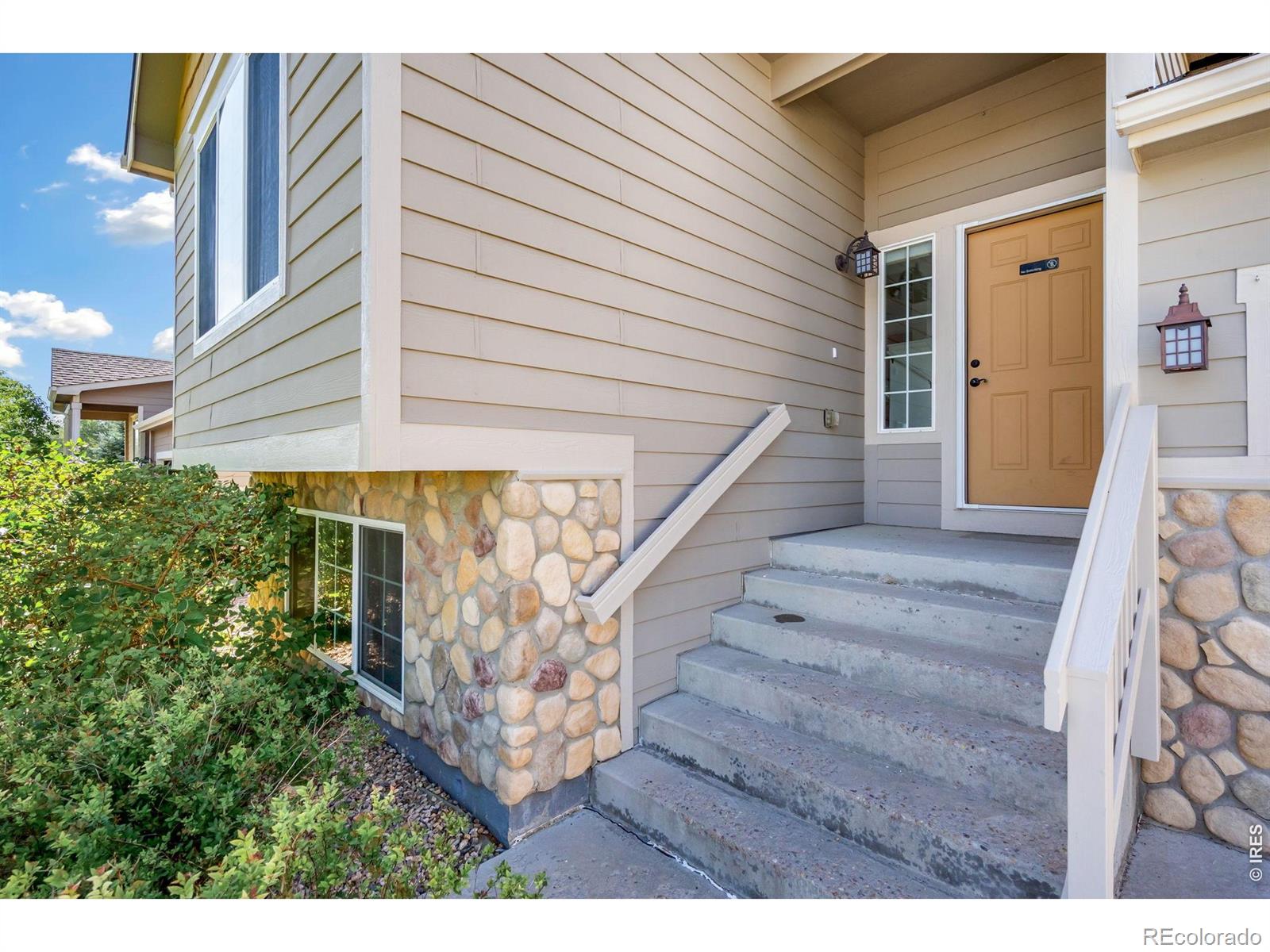 MLS Image #1 for 627  stoney brook road,fort collins, Colorado