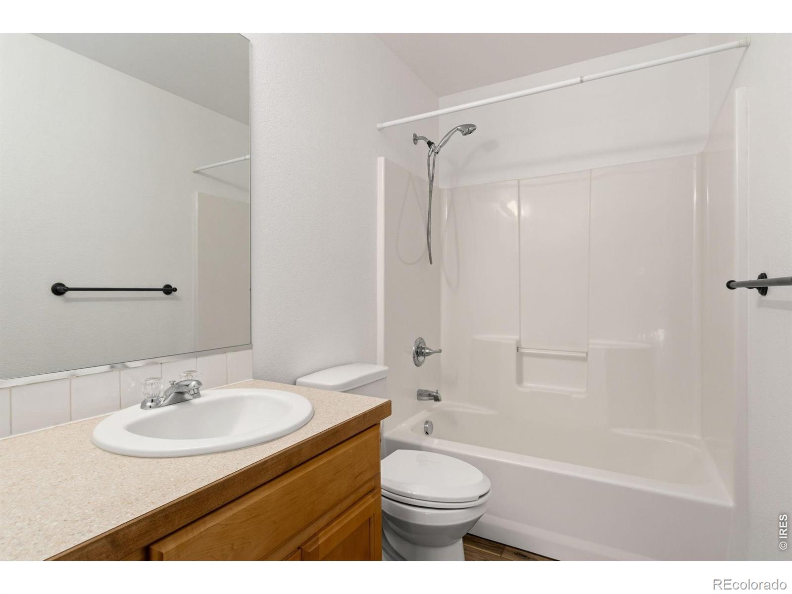 MLS Image #11 for 627  stoney brook road,fort collins, Colorado