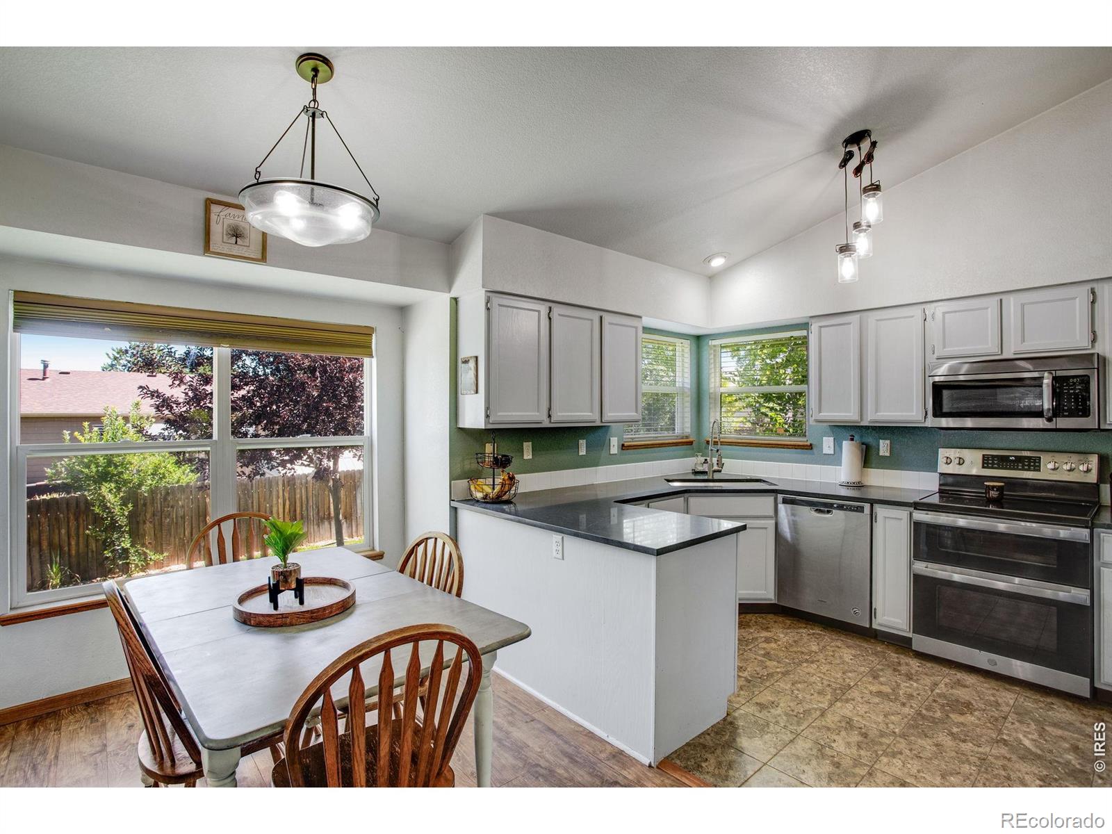 MLS Image #13 for 132 n 50th ave pl,greeley, Colorado