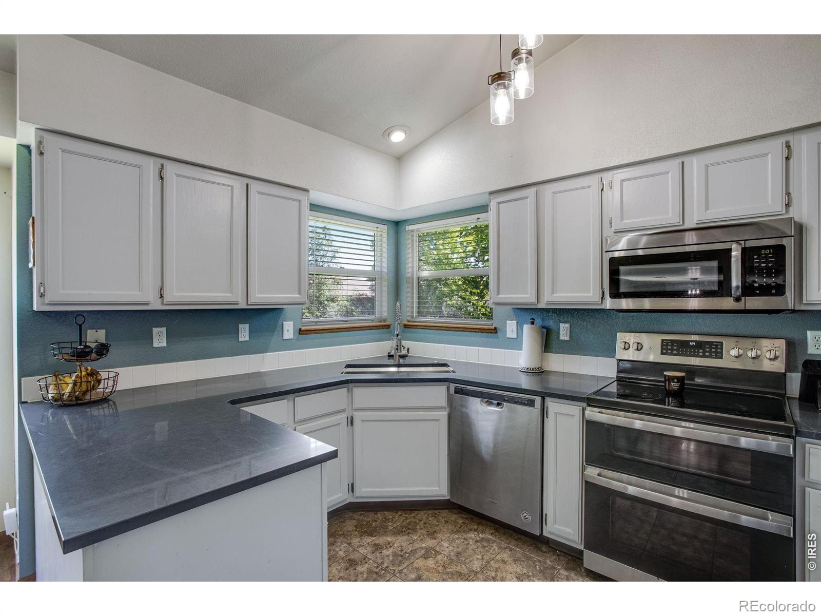 MLS Image #17 for 132 n 50th ave pl,greeley, Colorado