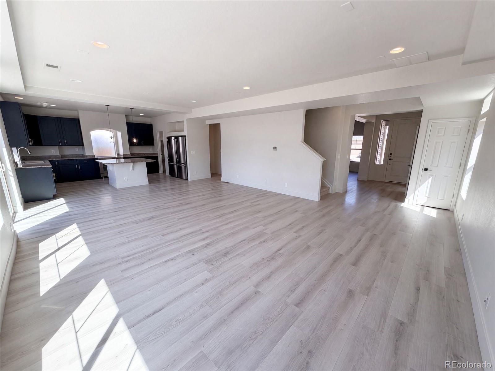 MLS Image #9 for 19036  randolph place,denver, Colorado