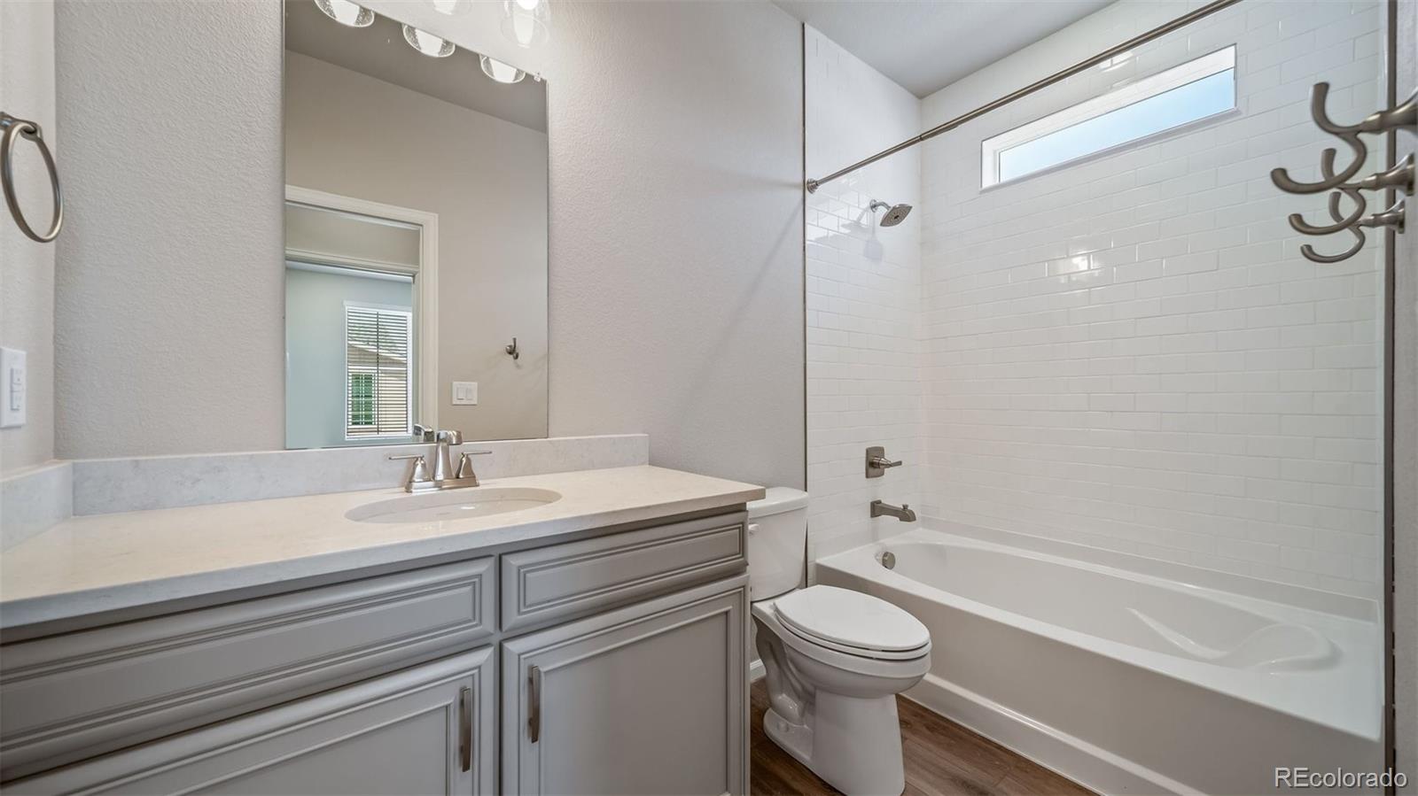 MLS Image #22 for 5004 n tempe street,aurora, Colorado