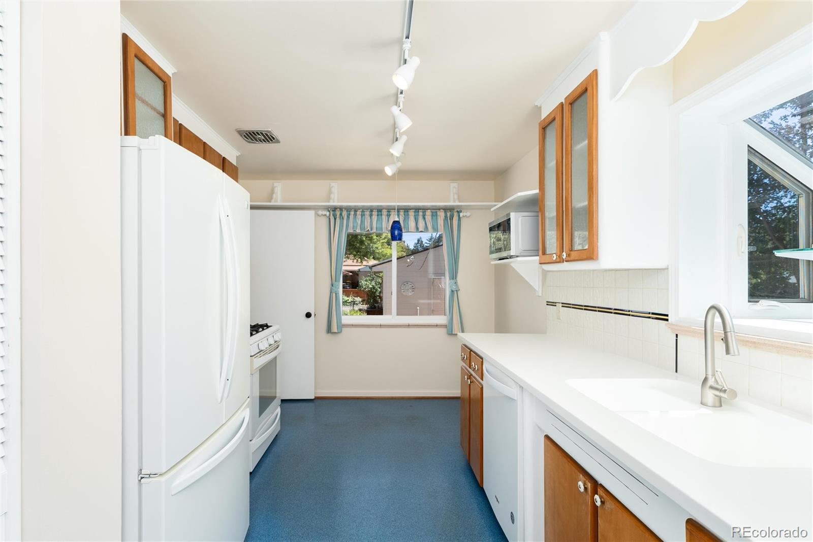 MLS Image #11 for 4748 s washington street,englewood, Colorado