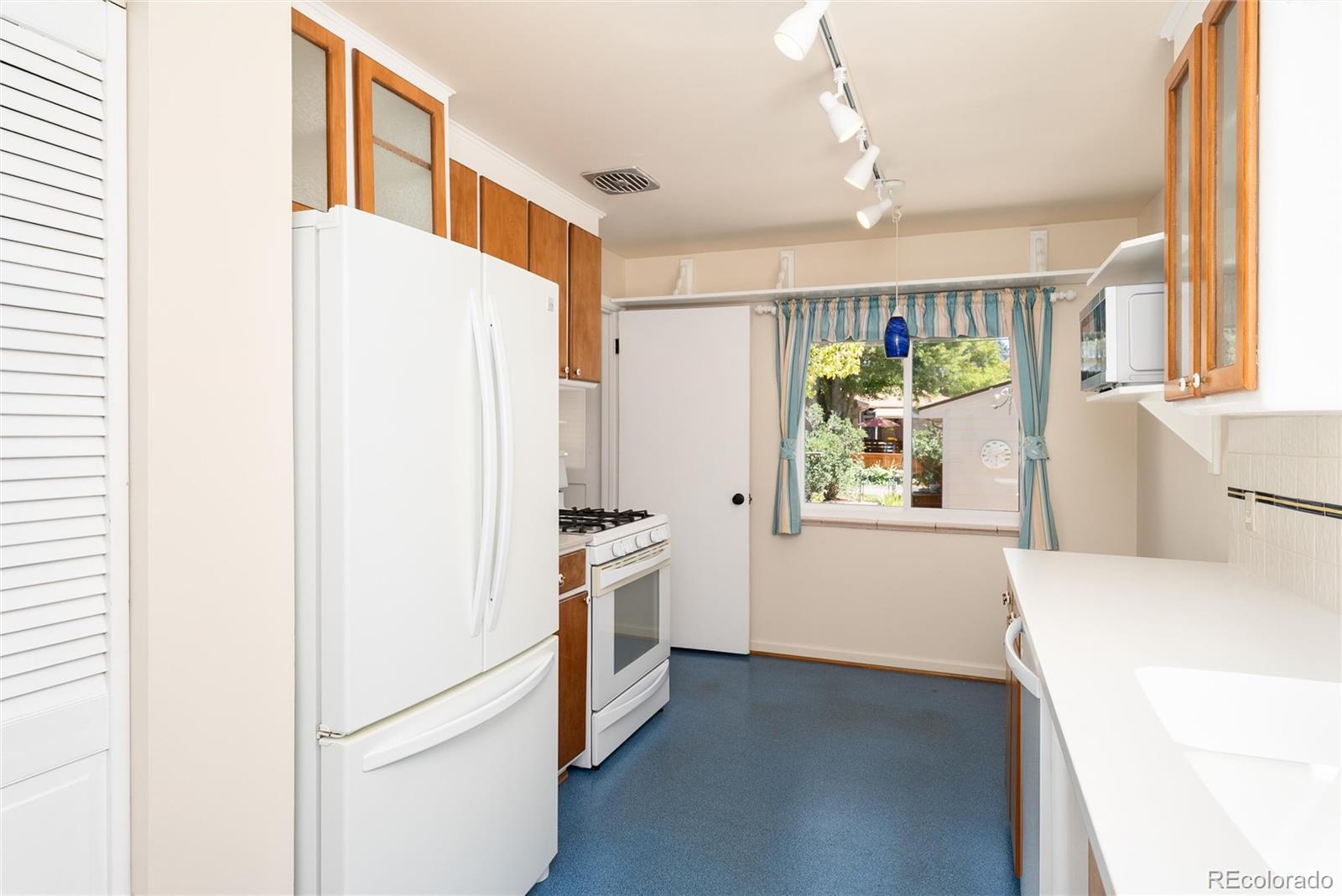 MLS Image #14 for 4748 s washington street,englewood, Colorado