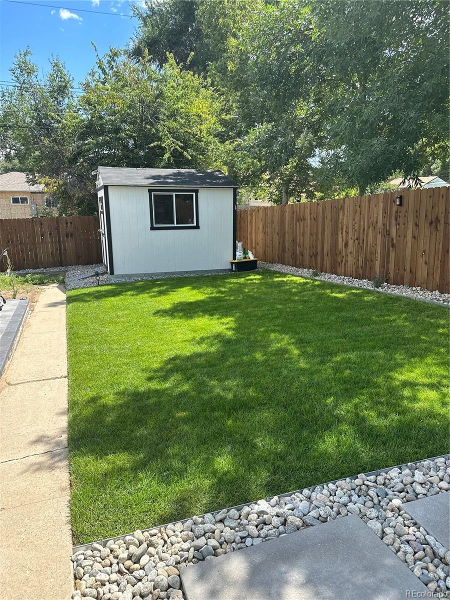 MLS Image #3 for 1270 s hudson street,denver, Colorado
