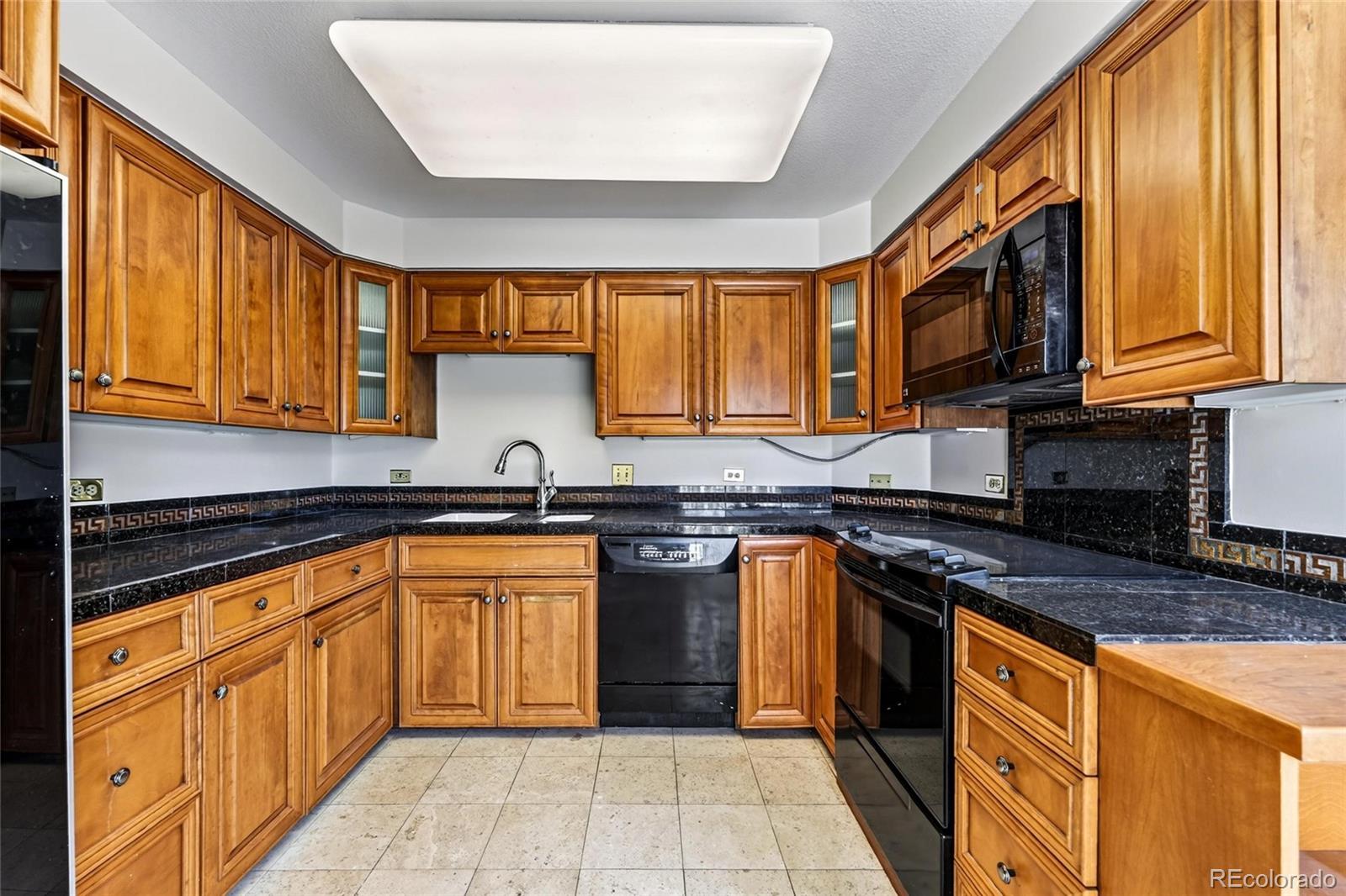 MLS Image #2 for 2000 e 12th avenue,denver, Colorado