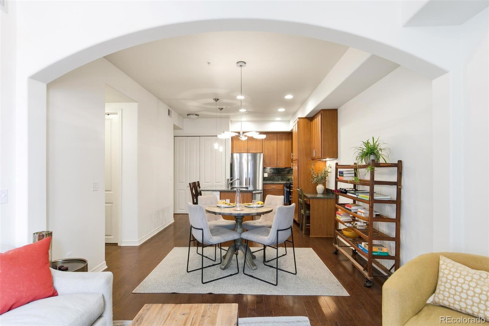 MLS Image #11 for 1100 n grant street,denver, Colorado