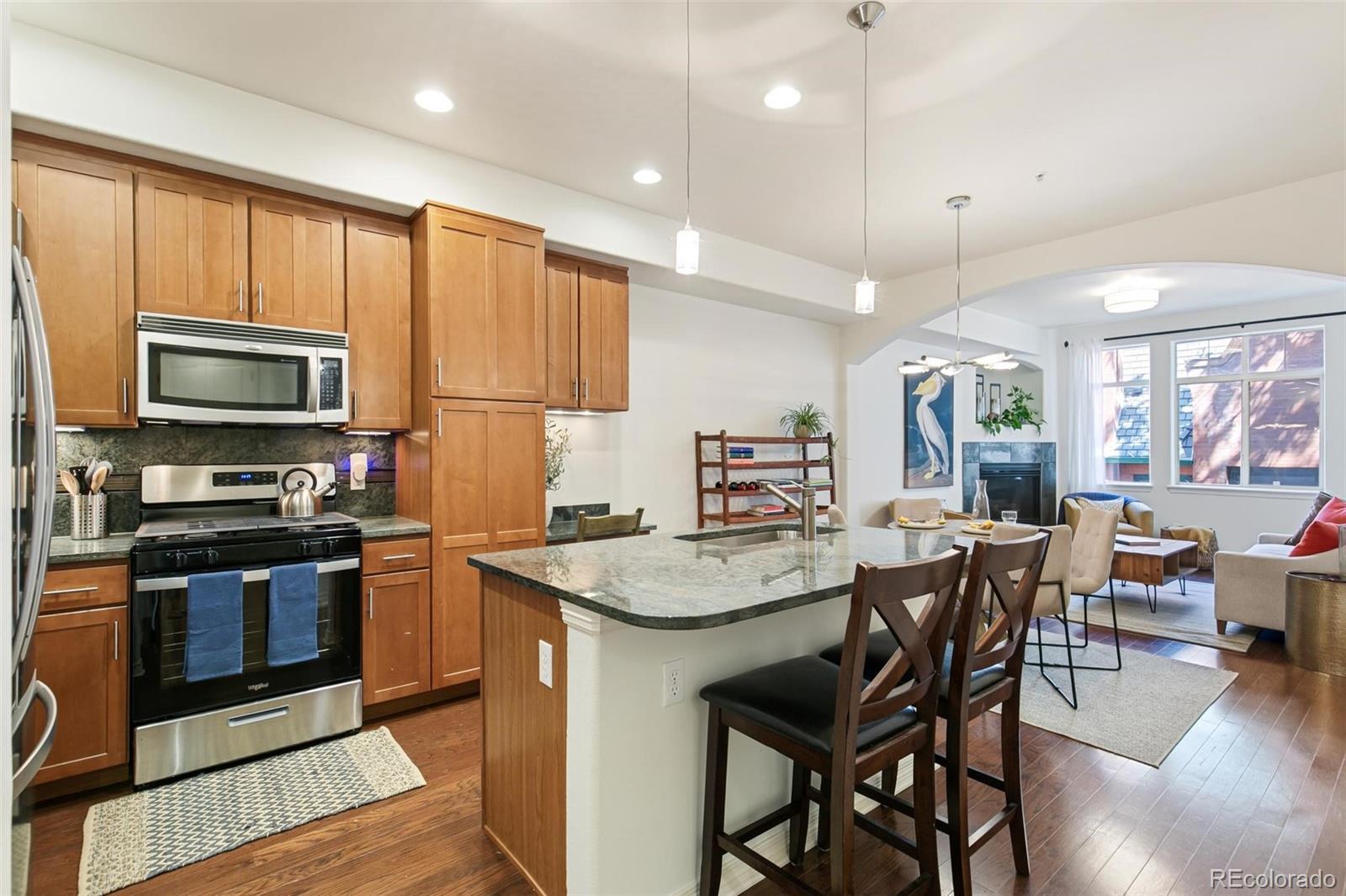 MLS Image #5 for 1100 n grant street,denver, Colorado
