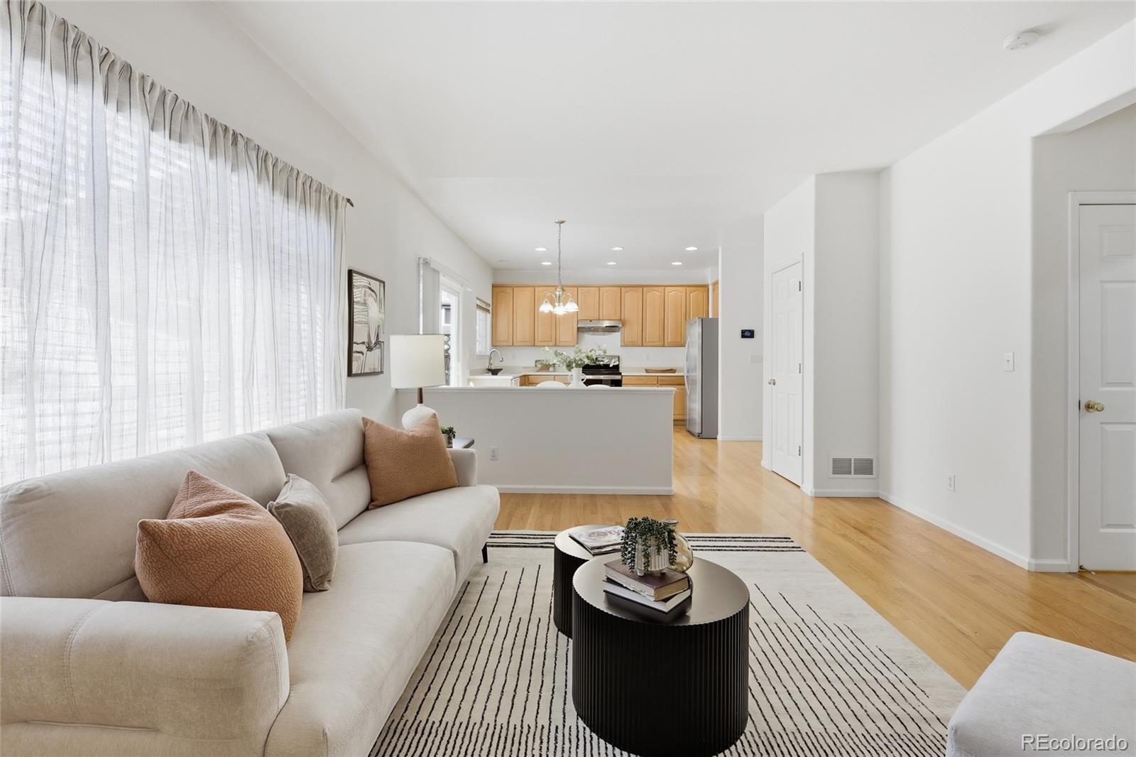 MLS Image #13 for 4595  hunterwood drive,littleton, Colorado