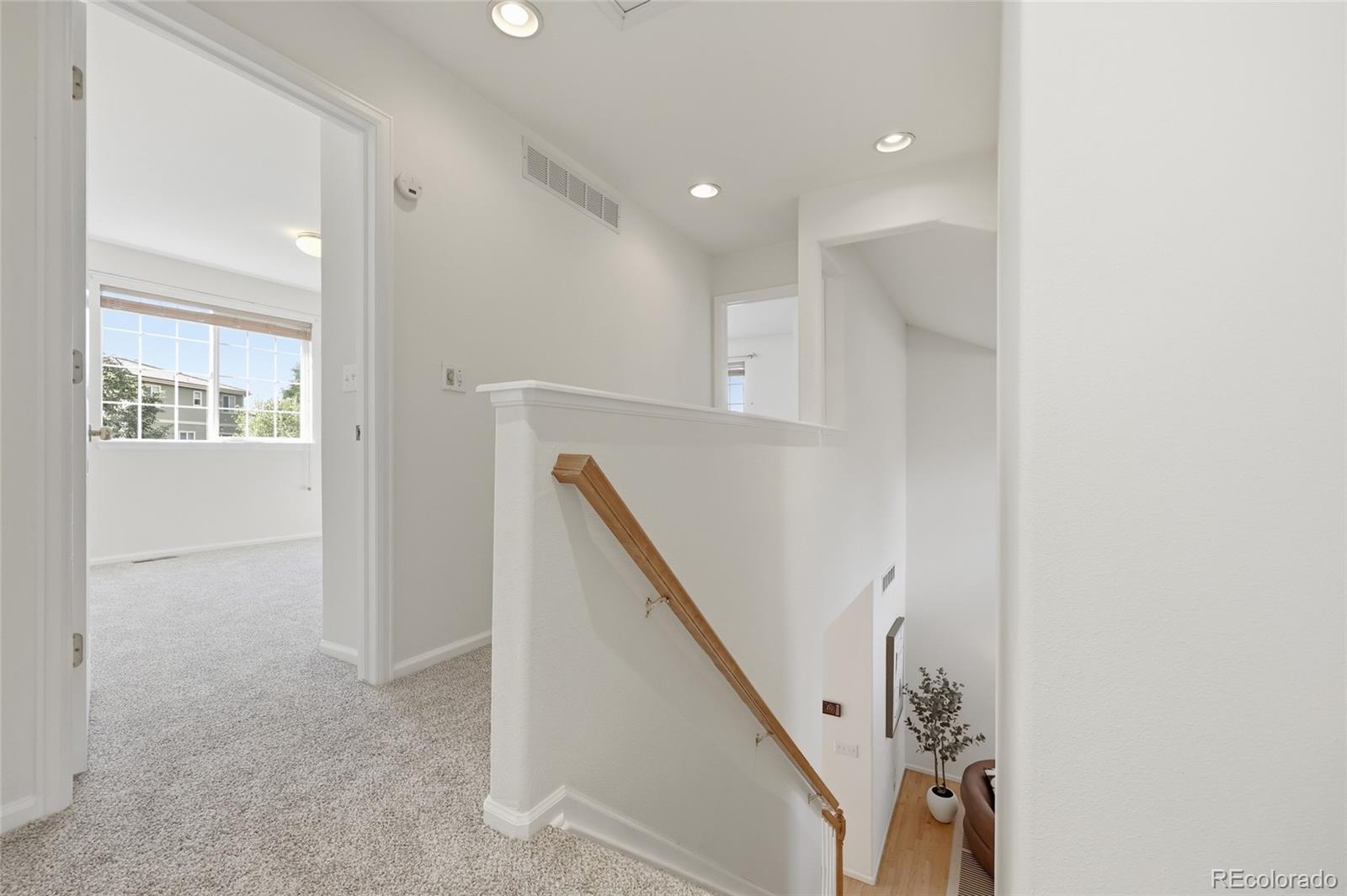 MLS Image #20 for 4595  hunterwood drive,littleton, Colorado
