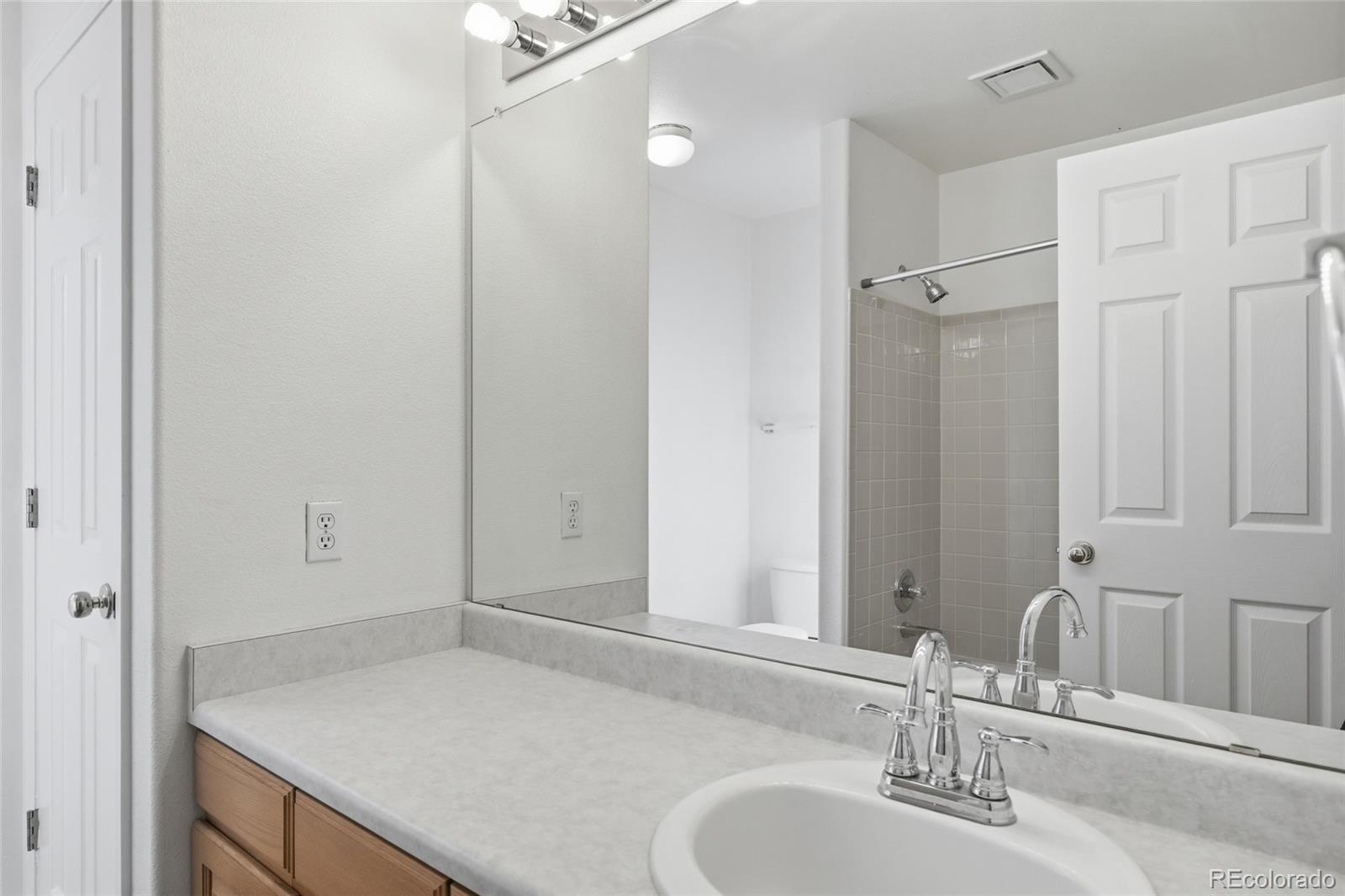 MLS Image #35 for 4595  hunterwood drive,littleton, Colorado