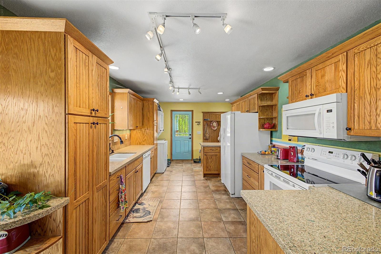 MLS Image #17 for 5679  county road 5 ,erie, Colorado