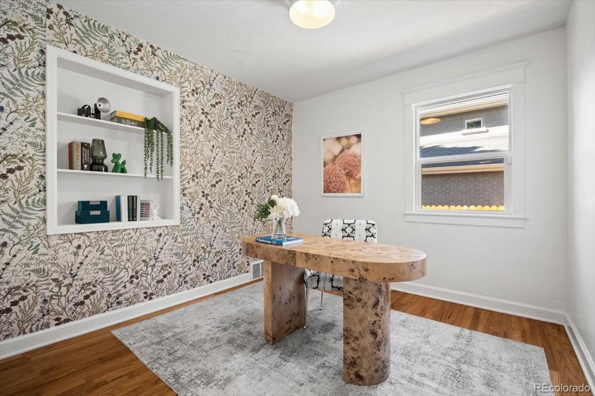 MLS Image #21 for 627  oneida street,denver, Colorado