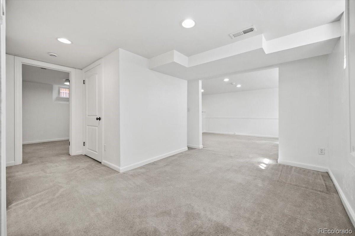 MLS Image #27 for 627  oneida street,denver, Colorado