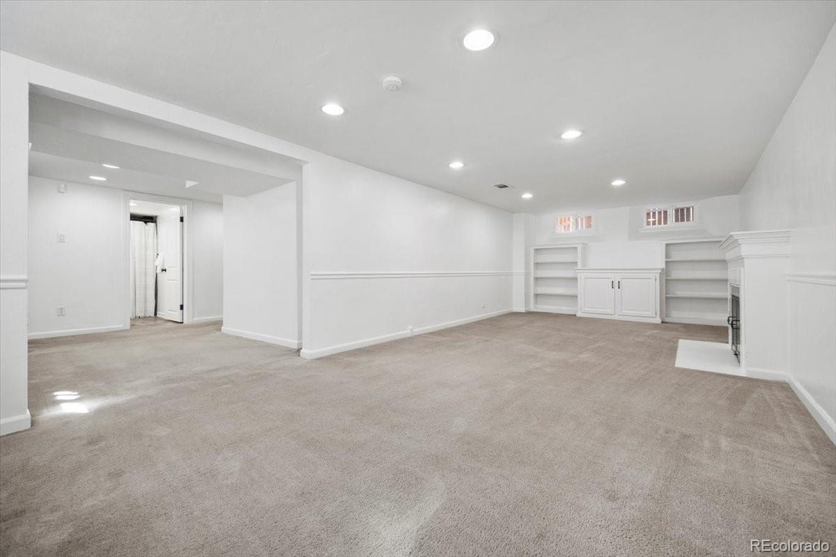 MLS Image #31 for 627  oneida street,denver, Colorado