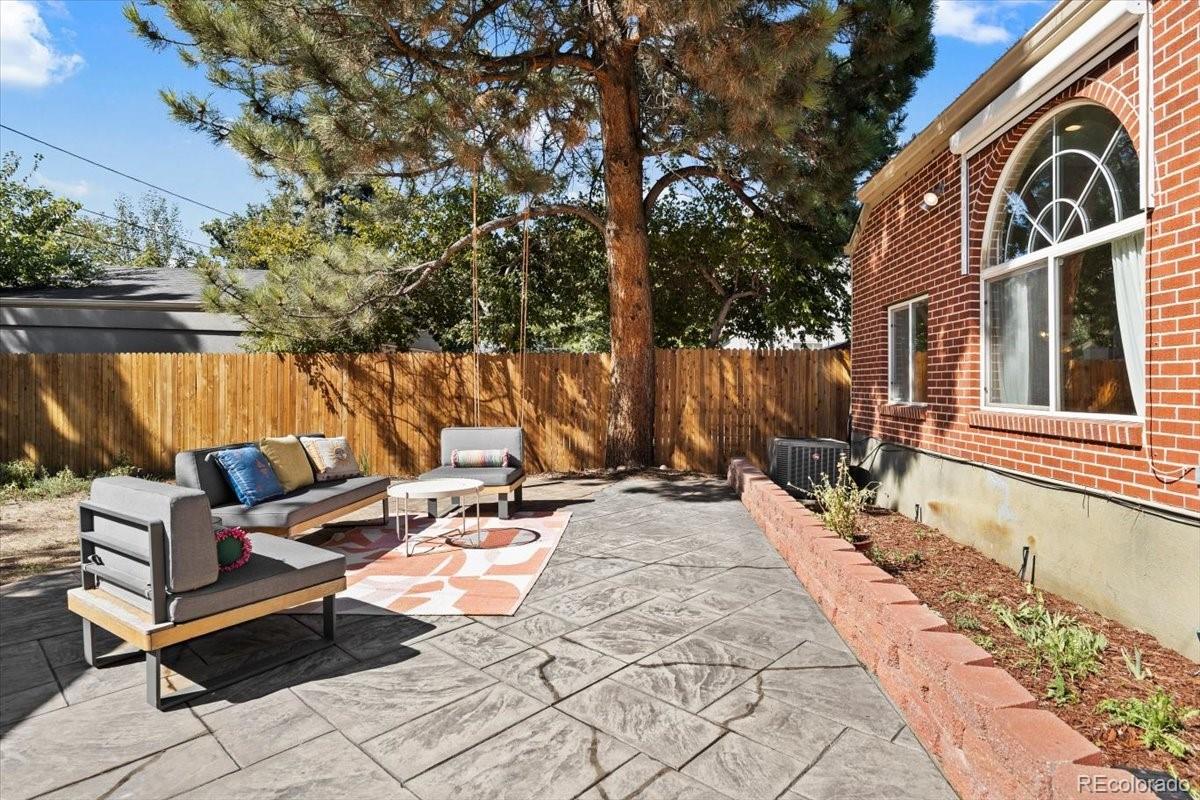 MLS Image #6 for 627  oneida street,denver, Colorado