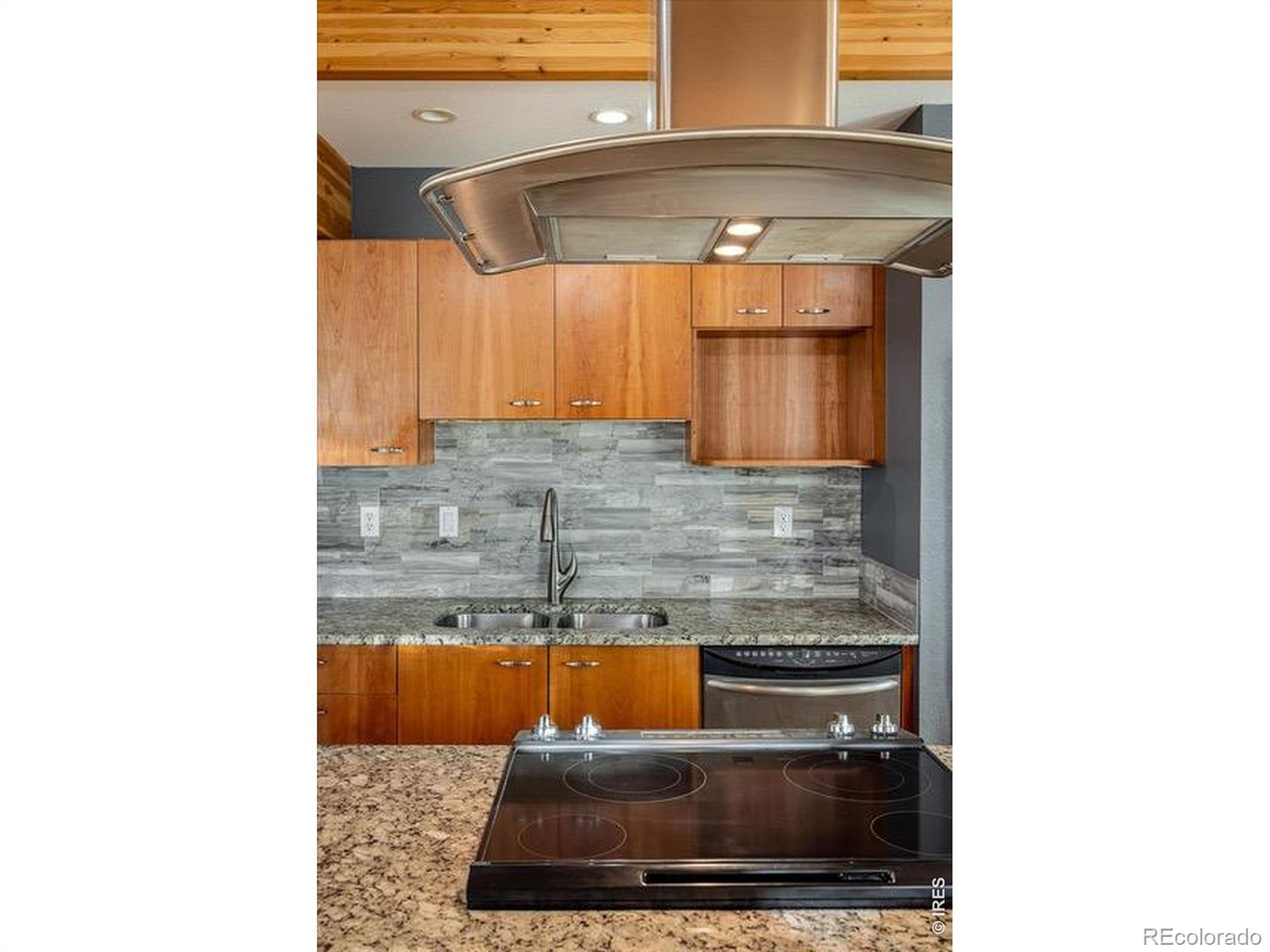 MLS Image #10 for 801  confidence drive,longmont, Colorado