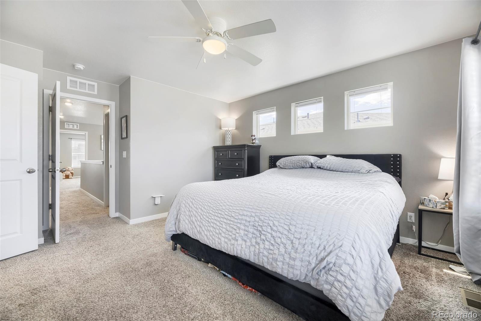 MLS Image #15 for 21843 e 8th avenue,aurora, Colorado