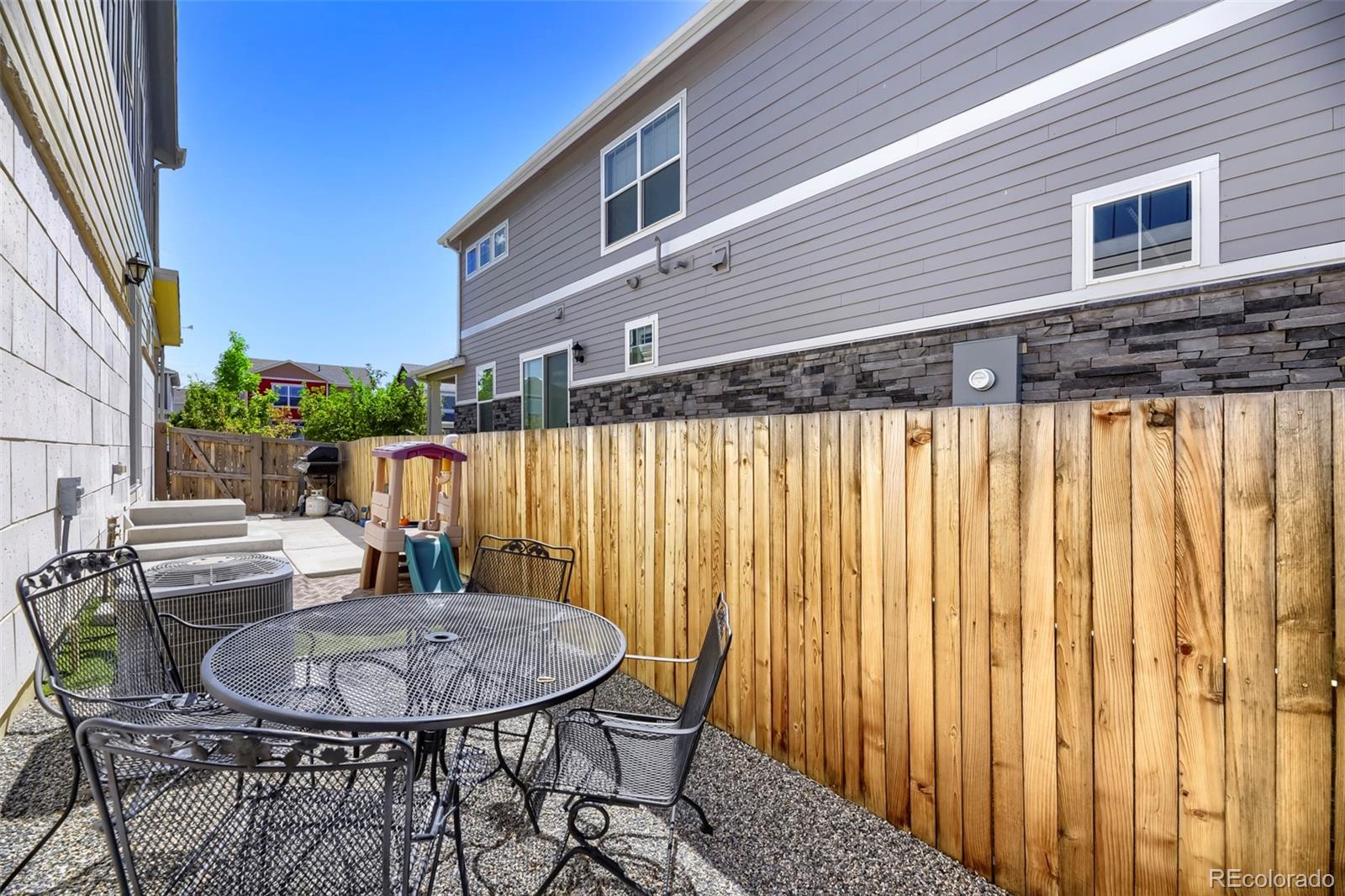 MLS Image #23 for 21843 e 8th avenue,aurora, Colorado