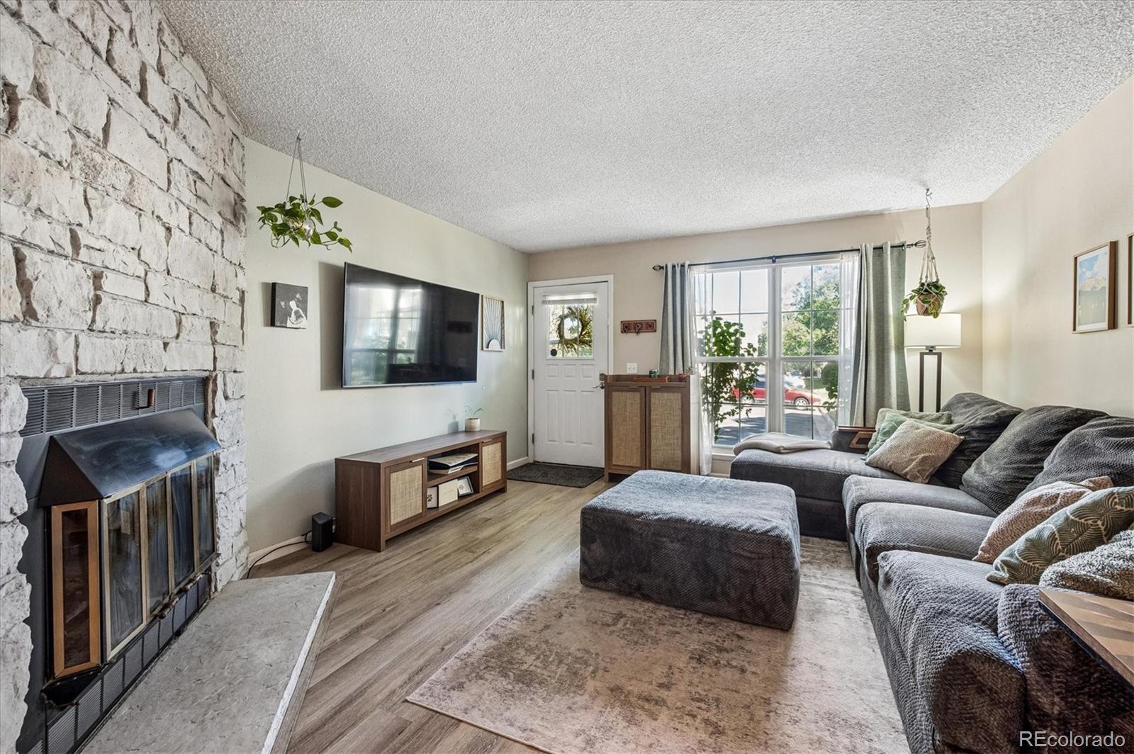 MLS Image #4 for 8964 w dartmouth place ,denver, Colorado
