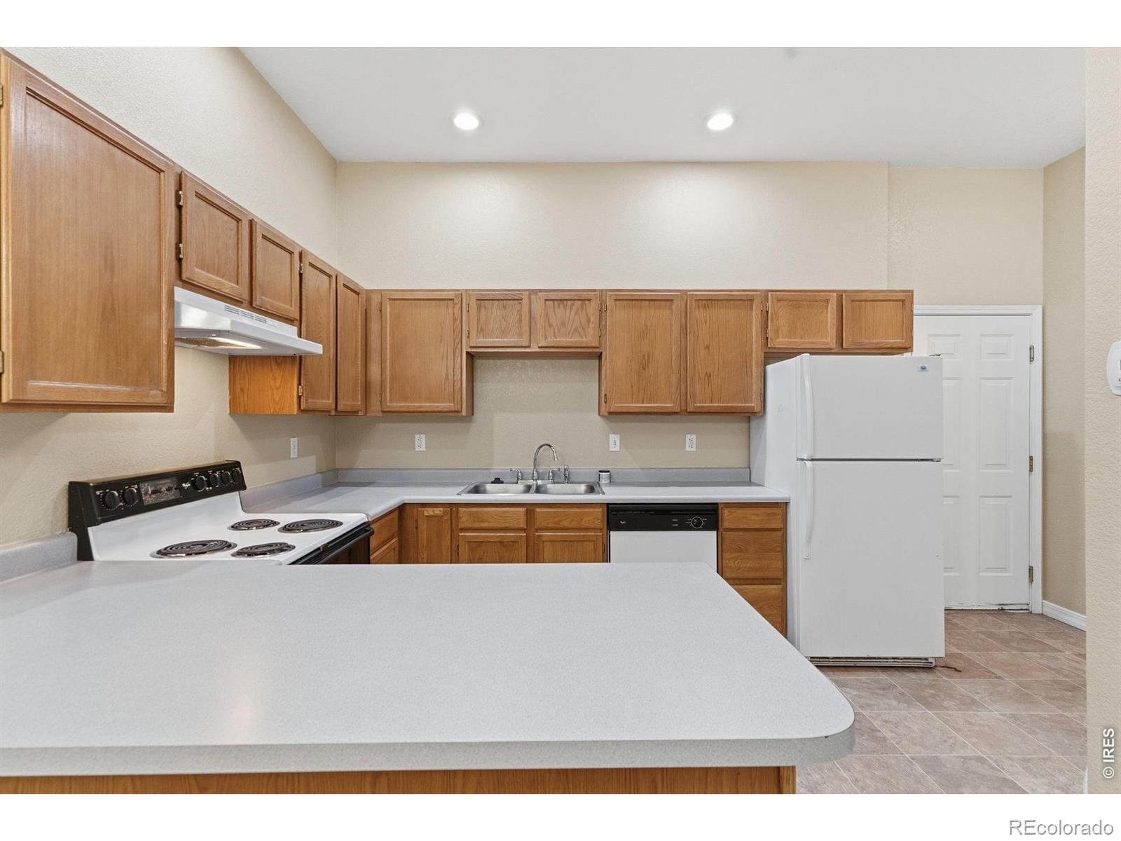 MLS Image #17 for 4500  seneca street,fort collins, Colorado