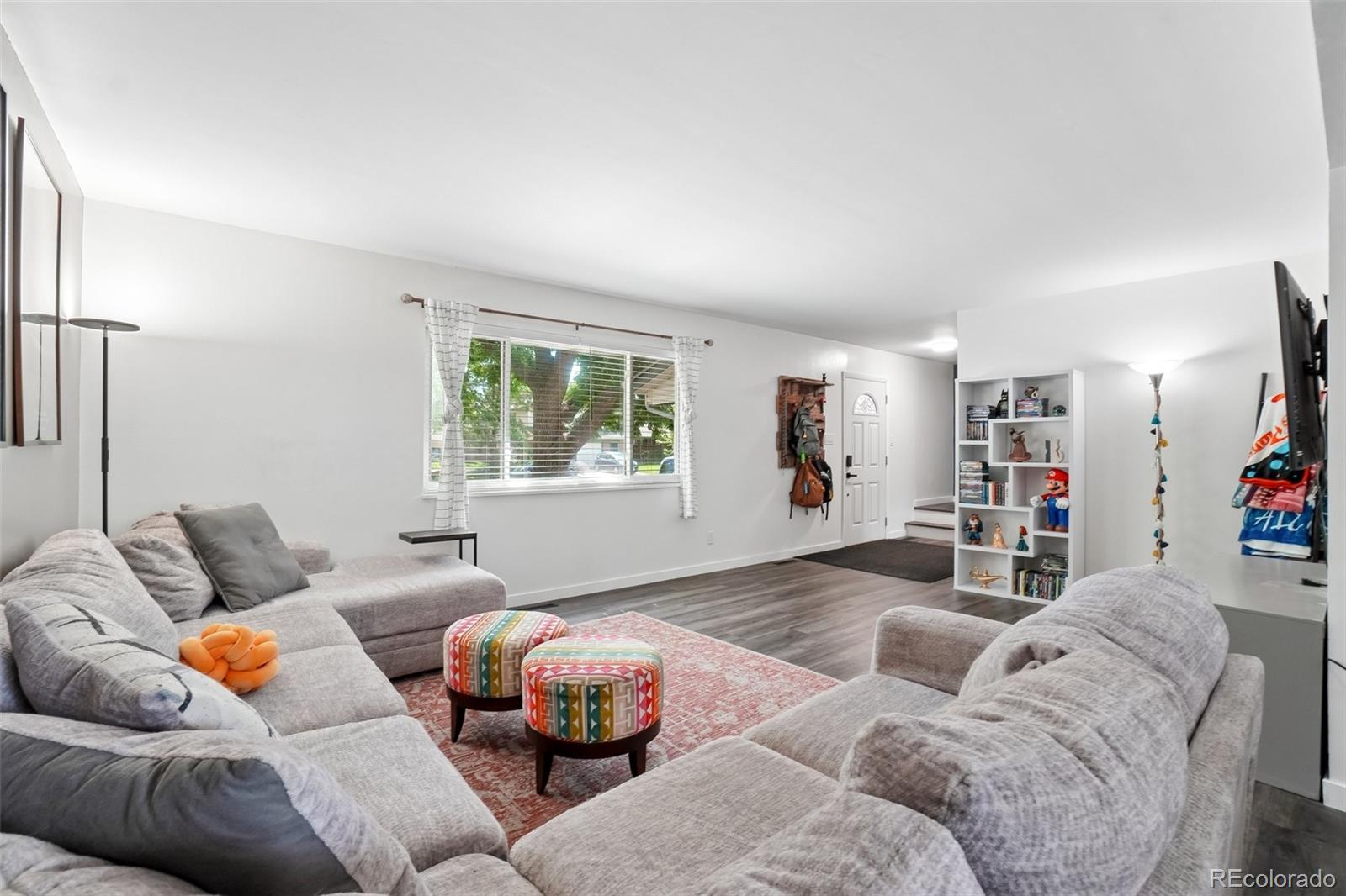 MLS Image #4 for 1535 s terry street,longmont, Colorado