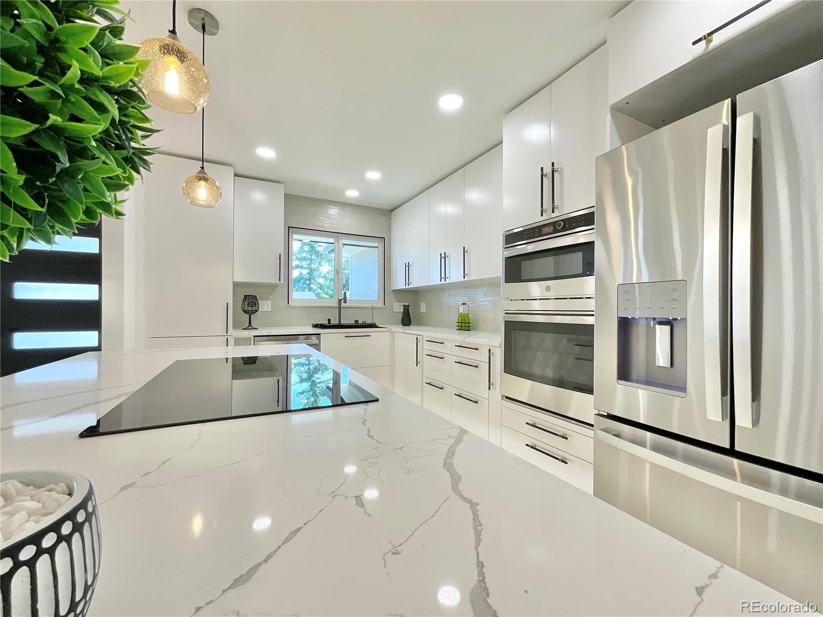 MLS Image #3 for 1455 s hoyt street,lakewood, Colorado