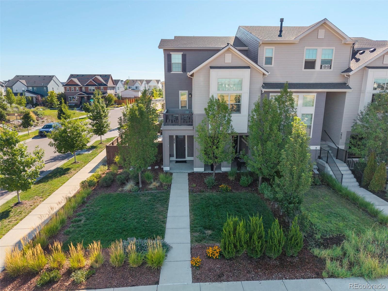MLS Image #2 for 5974  dallas street,denver, Colorado