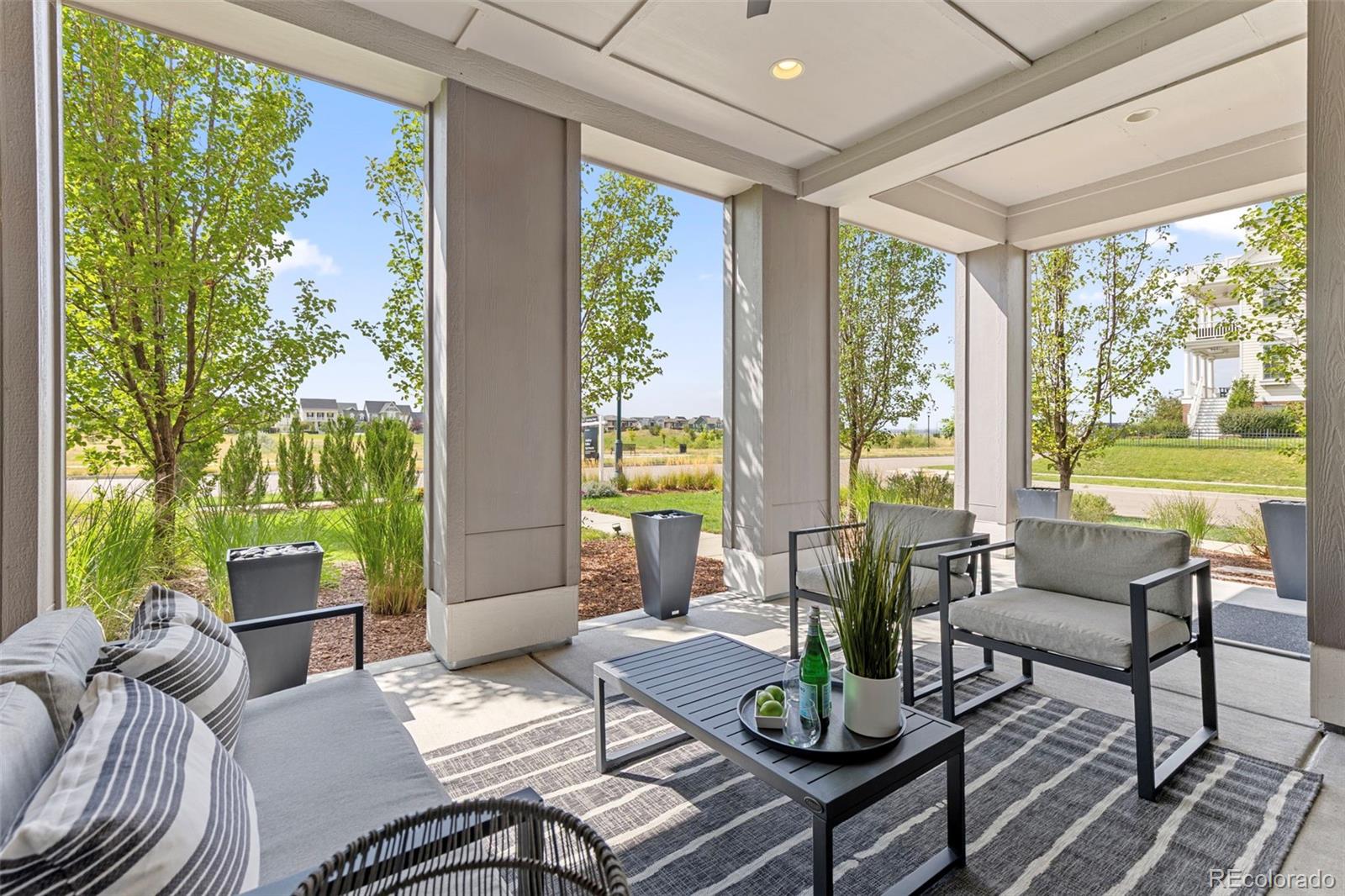 MLS Image #4 for 5974  dallas street,denver, Colorado