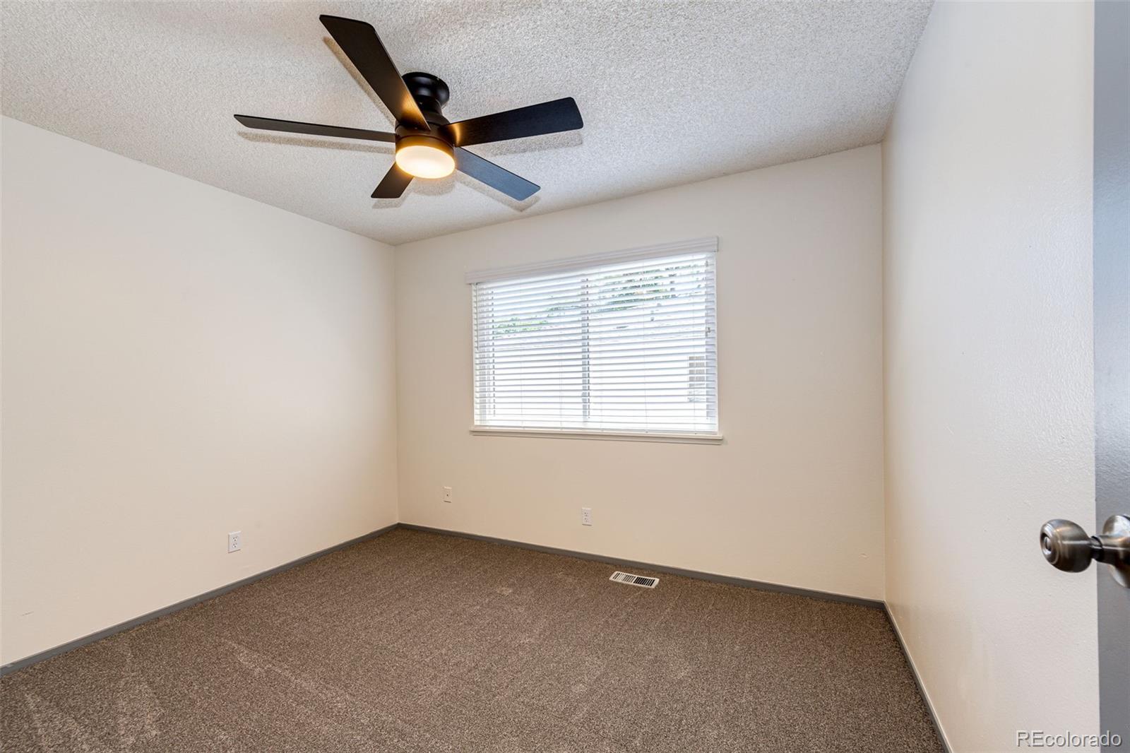 MLS Image #16 for 9005 e lehigh avenue,denver, Colorado