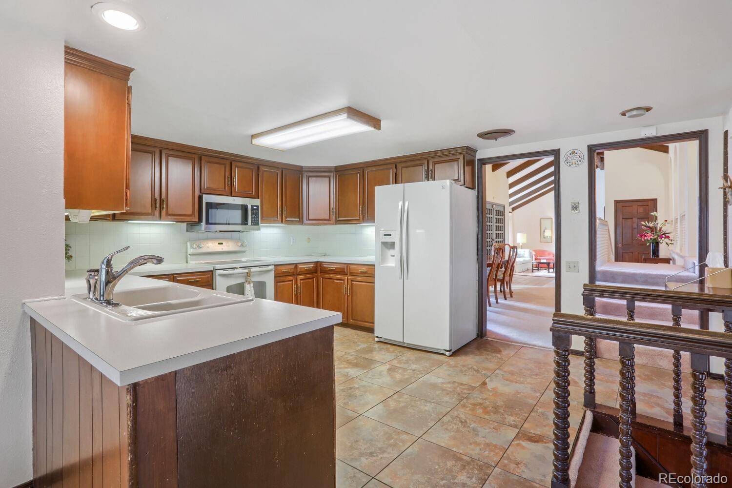 MLS Image #8 for 3293 s oneida way,denver, Colorado