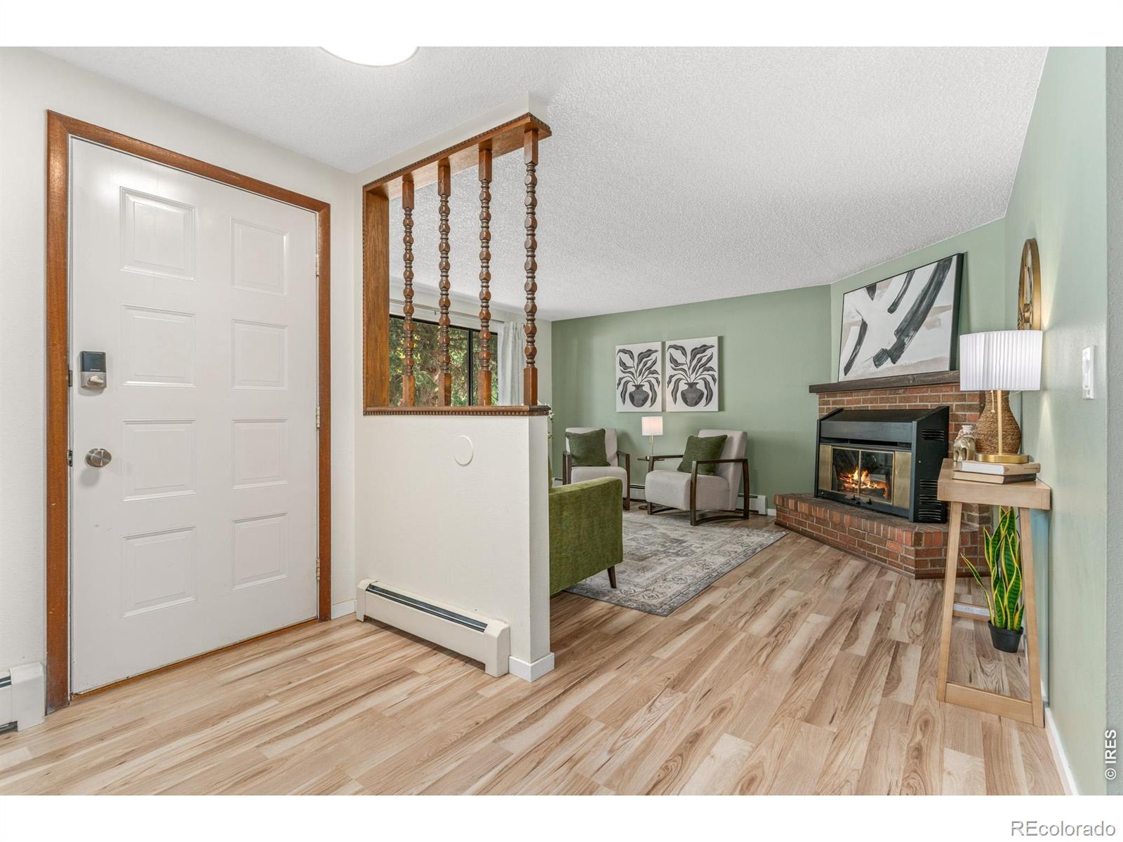 MLS Image #3 for 832  18th street,loveland, Colorado