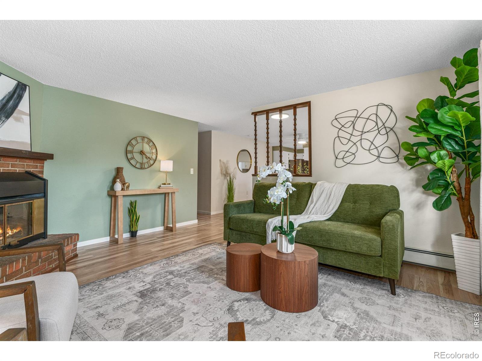 MLS Image #4 for 832  18th street,loveland, Colorado