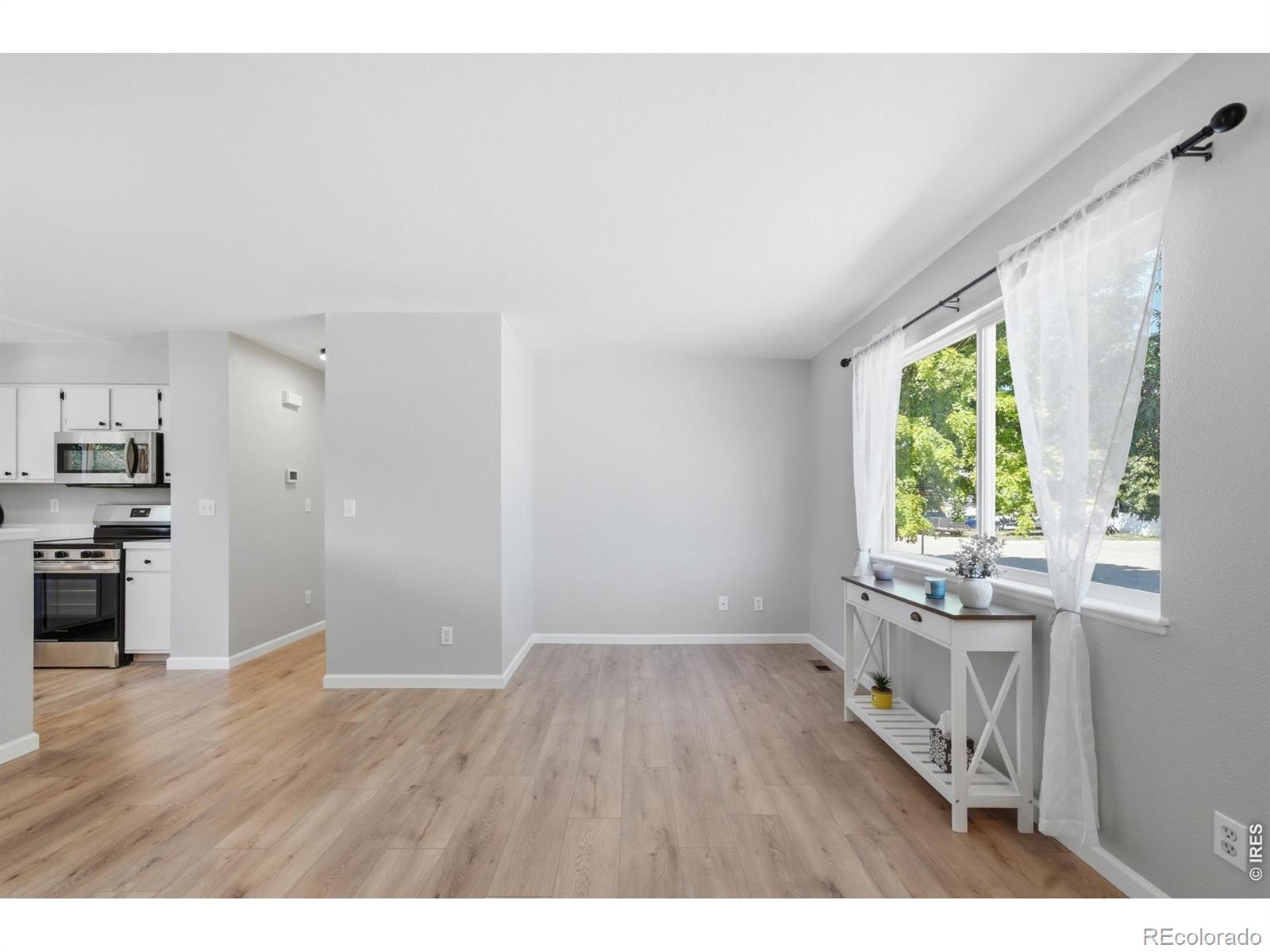 MLS Image #10 for 4221  lake mead drive,greeley, Colorado