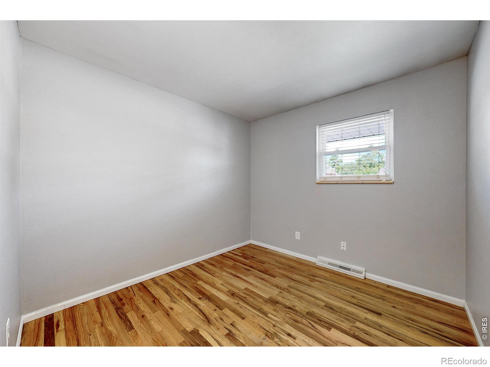 MLS Image #13 for 980  elbert street,denver, Colorado
