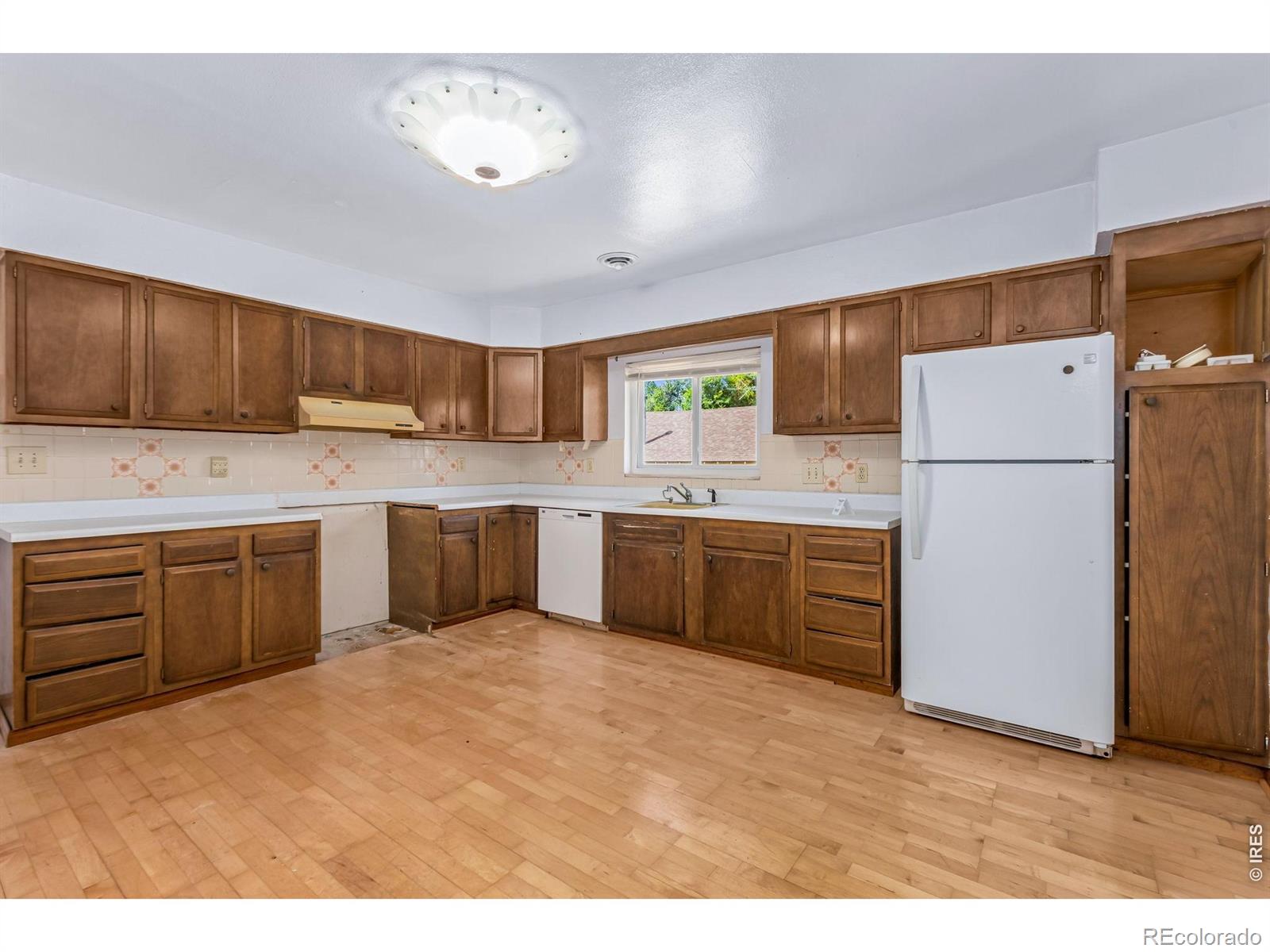 MLS Image #5 for 2510 w 4th street,greeley, Colorado