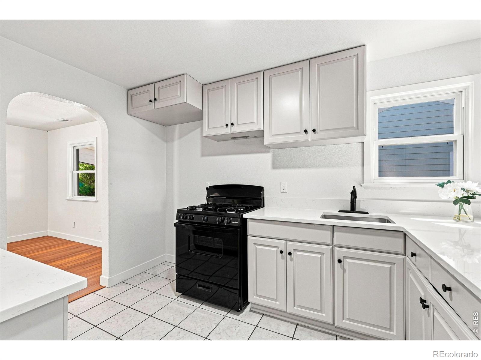 MLS Image #15 for 116 e 5th avenue,longmont, Colorado